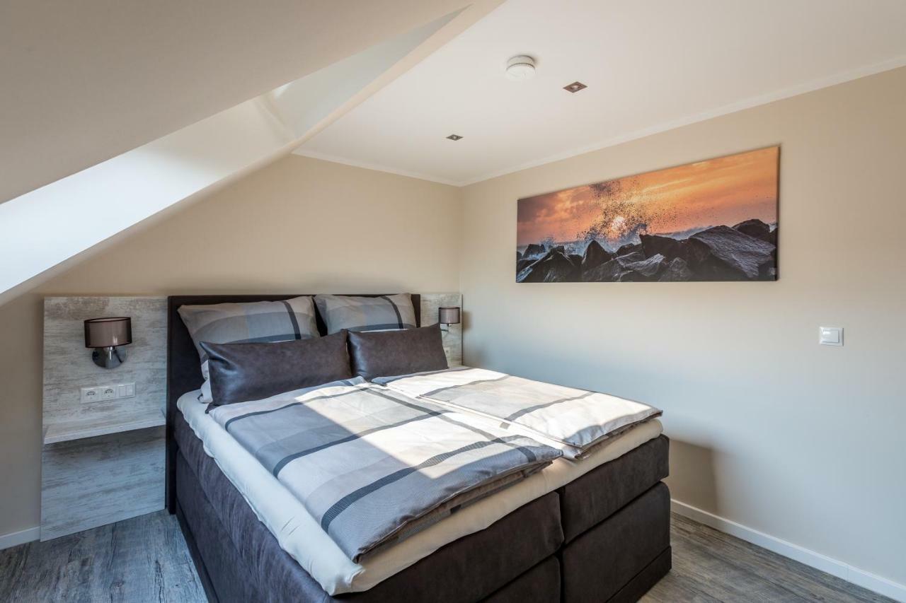 Nordic Wave Apartment